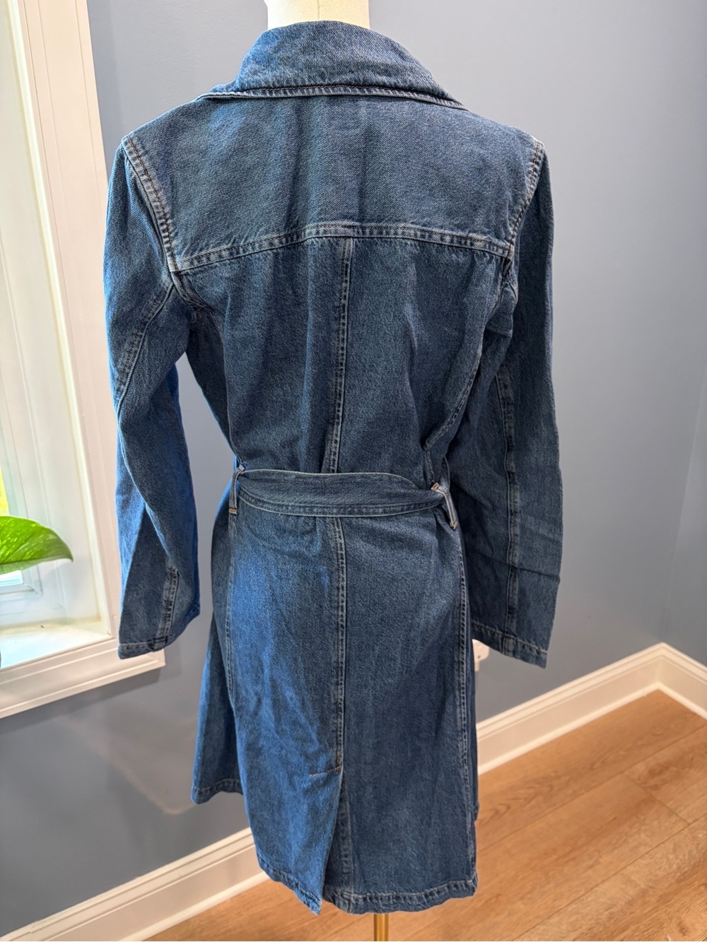 GAP Denim Belted Trench Coat Jacket Small Dark Wash NWT Chambray - Picture 5 of 9